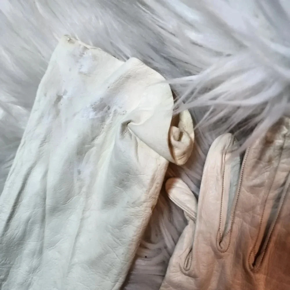 Vintage Debutante White beaded‎ Gloves 7.5